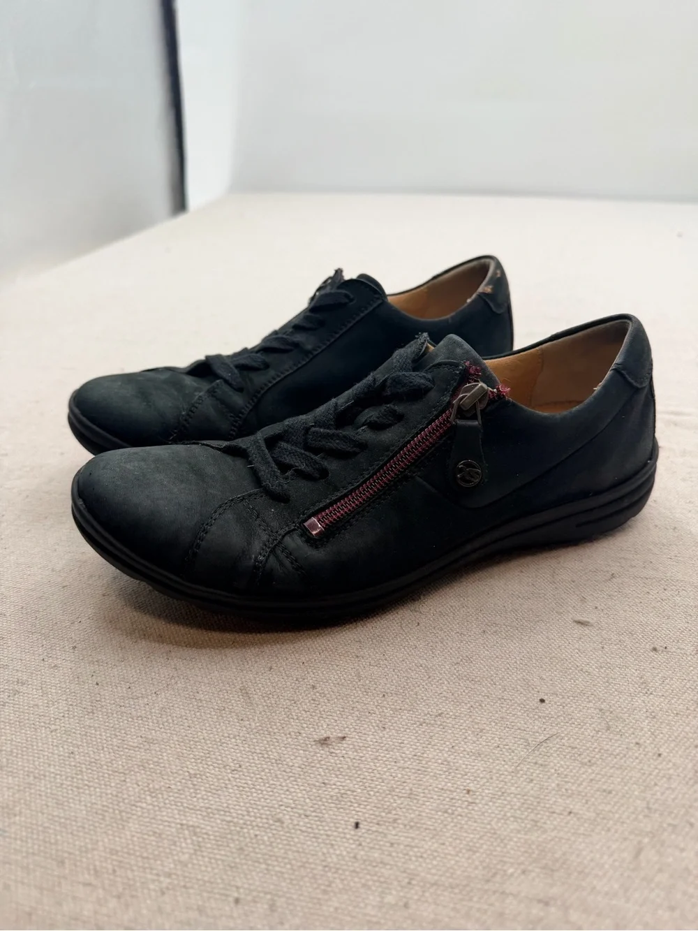 Hartjes Black Suede Casual Lace-Up Sneakers with Side Zip